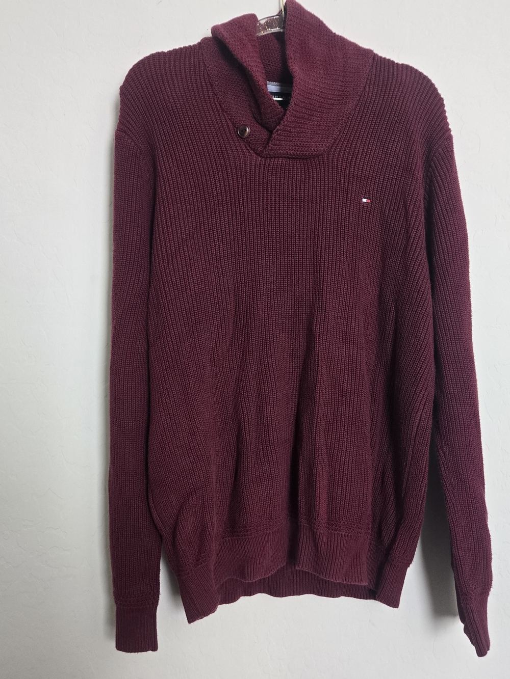 Tommy Hilfiger Men's Turtleneck Sweater - Burgundy